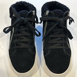 Steve Madden Leather Sherling Sneakers Never Worn